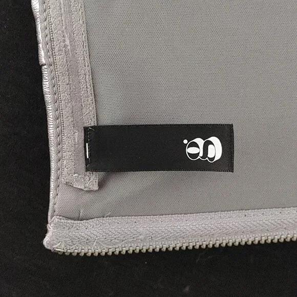 Silver metallic top - Picture 4 of 5